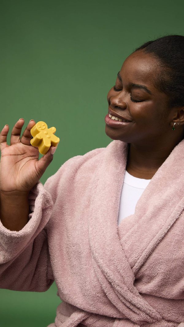 Gingerbread A hydrating gummy with British honey!