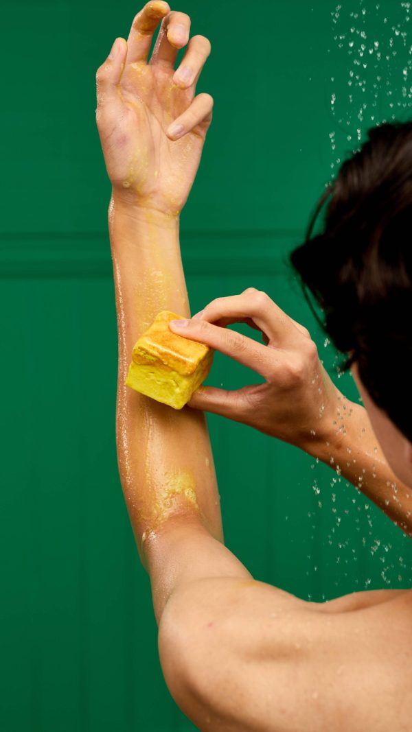 Vanilla Delight Is it custard poured over Christmas pudding