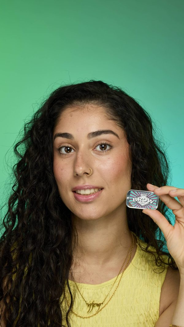 Brun Raise the brow!