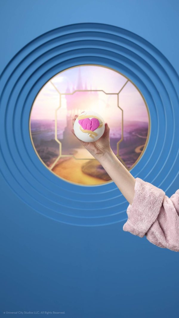 Glinda's Wedding Dress It couldn't be lovelier