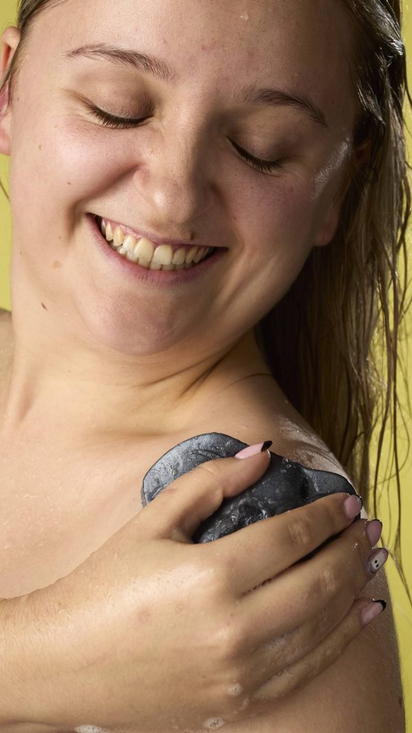 Elephant Jelly Creating a wildlife corridor to protect threatened mammals in Cameroon