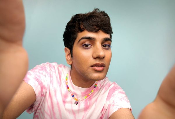 Ocean Blue Naked Mascara for deep blue lashes