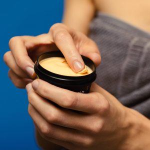 sweet_wild_orange_hand_balm_hero_2000x2500_2022_3_3b3d2d38_thumbnail_4096-scaled-2.jpg