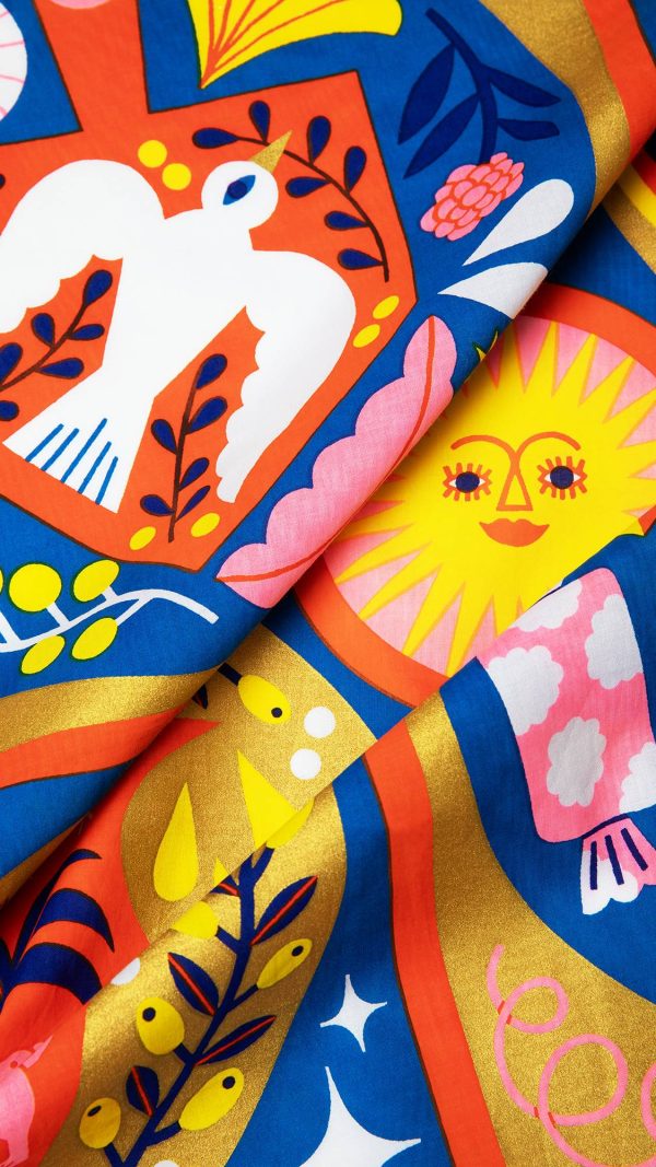 The Eighth Flame Knot Wrap 100% organic cotton, a 70cm x 70cm Knot Wrap